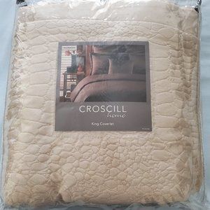 Brand New Croscill Home King Coverlet Alligator Color Sand HARD TO FIND!
